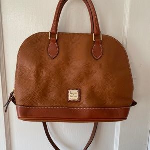 Dooney & Bourke Leather Purse/ Handbag